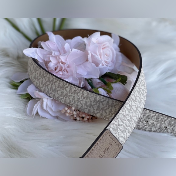 Michael Kors Women's Triple Loops Studded Belt - Picture 8 of 14